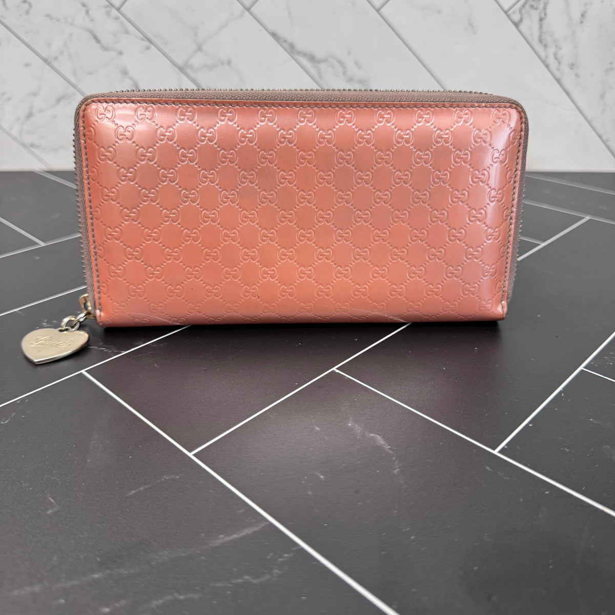 Gucci Peach Microguccissima Zippy Wallet