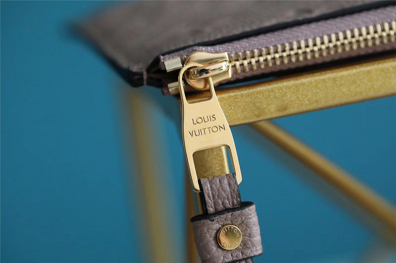 I W Fashion Lu-Vi bags - 9021