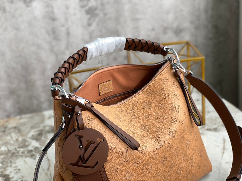 I W Fashion Lu-Vi bags - 17278