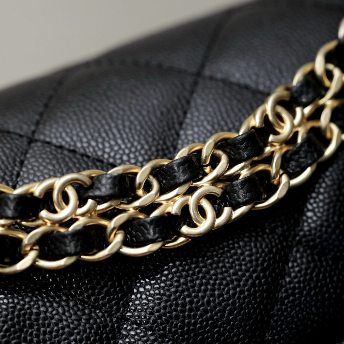 CC 25P CLASSIC FLAP BAG