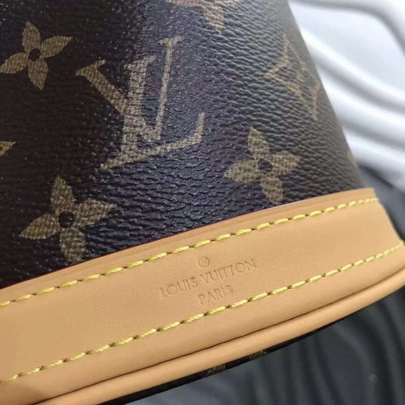 LOV2 Bags - Luxurious Bags  520