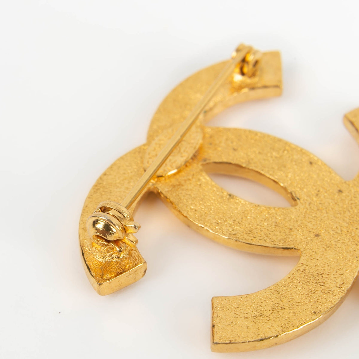 Broche charms Top Quality Chanel 1995