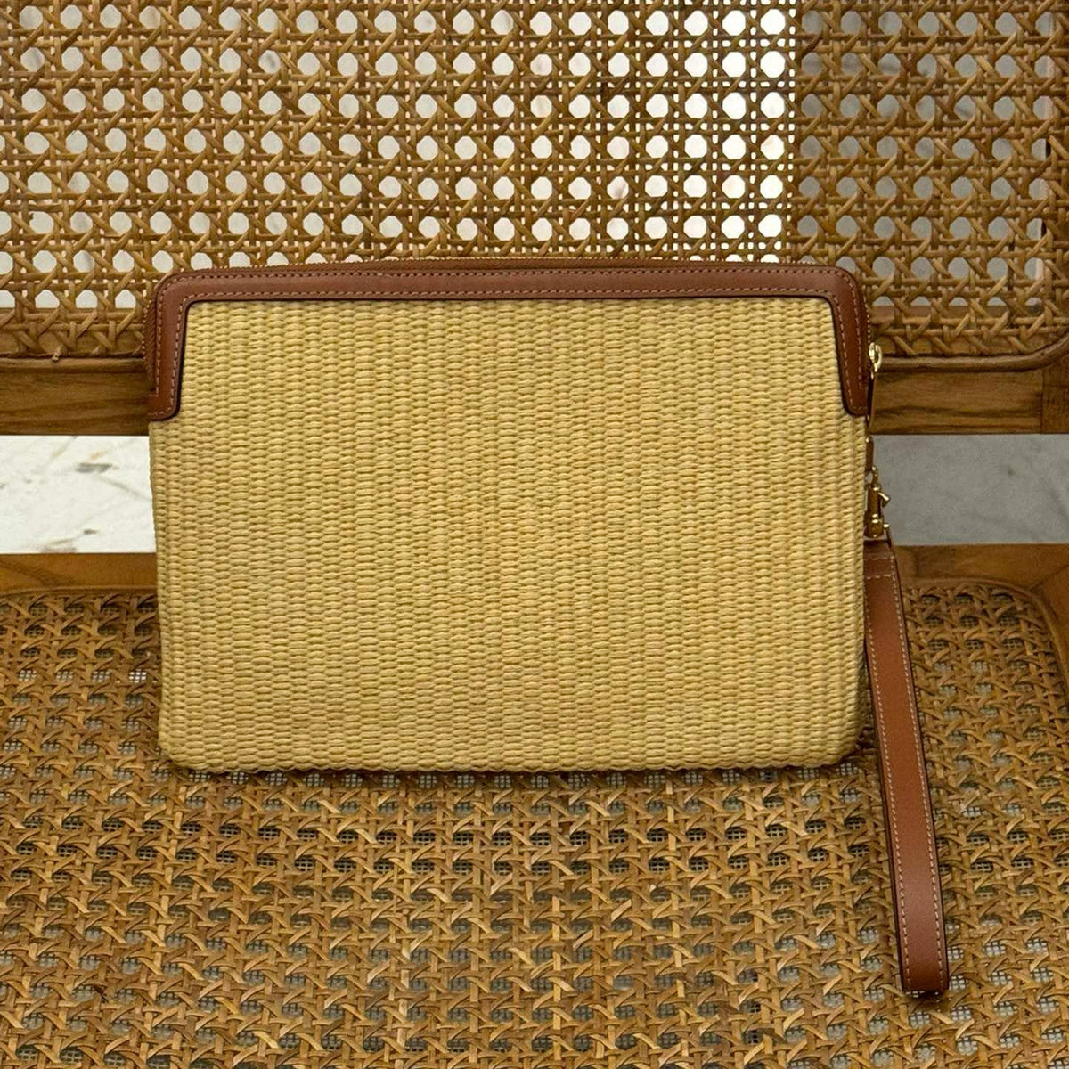 CEL SMALL POUCH WITH STRAP