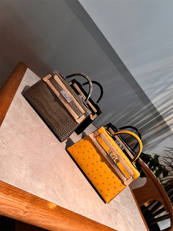PHA - HMS Bags - 106