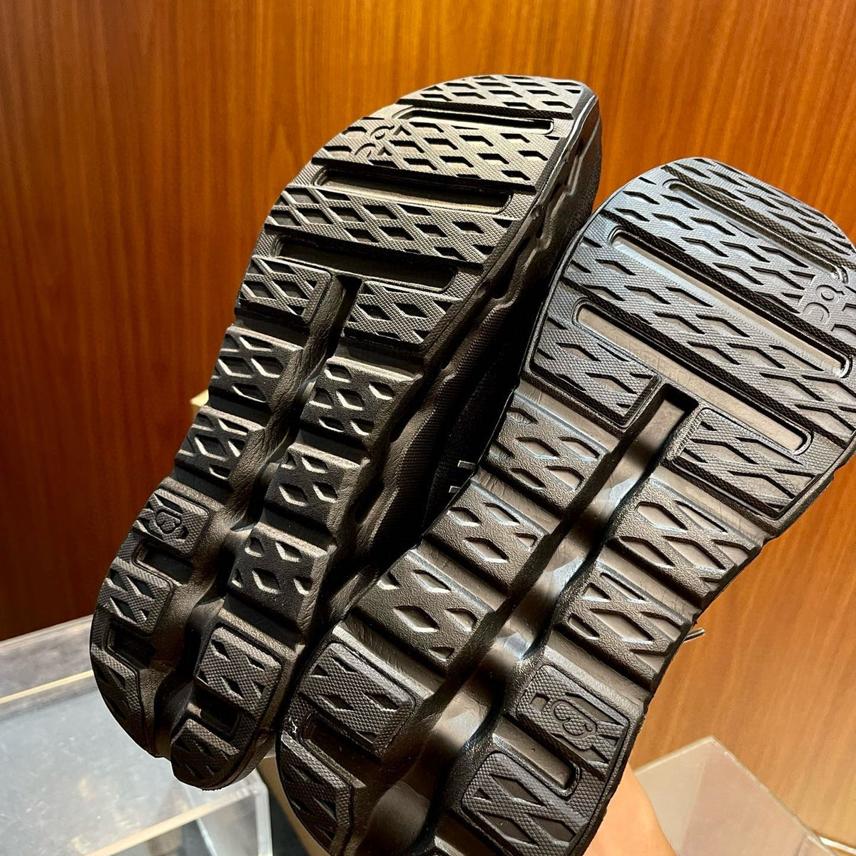 LOEW CLOUDLIT SNEAKER
