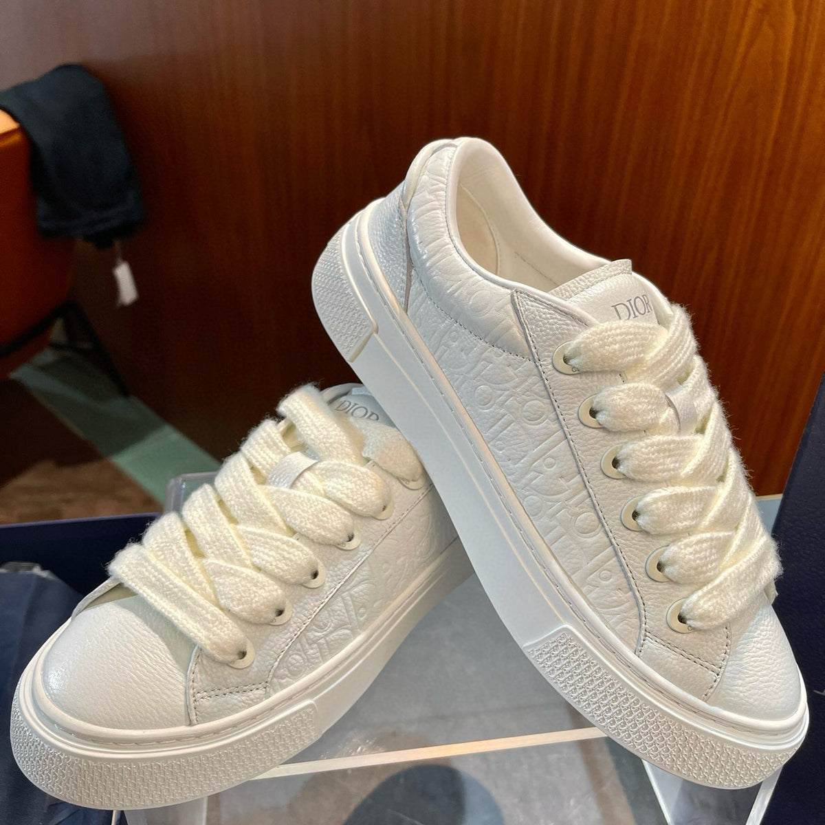 CD B33 SNEAKER
