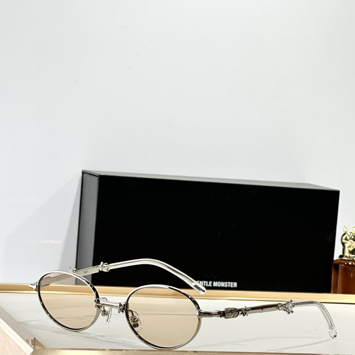 GM SUNGLASSES