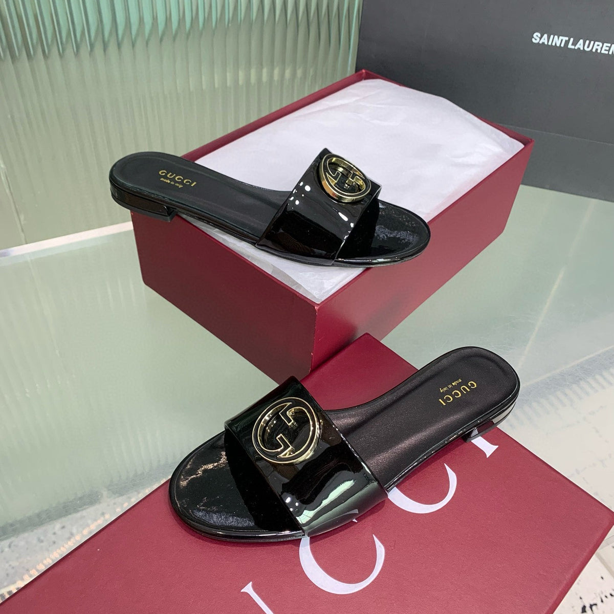 GG SANDALS