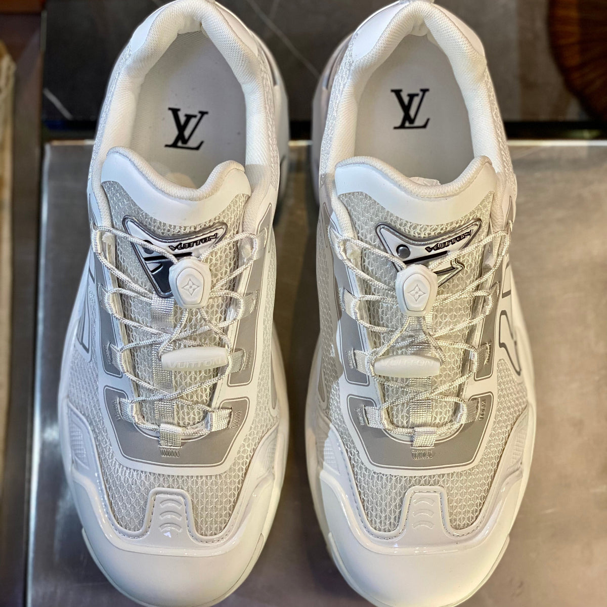 LOU RUNNER TATIC SNEAKER