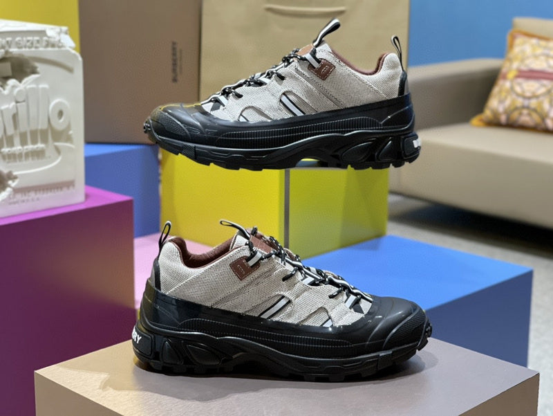Burberry Luxury Shoes