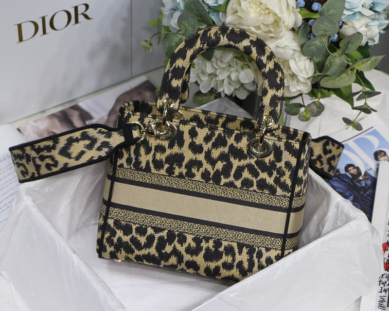 ENT - DOR Bags - 561