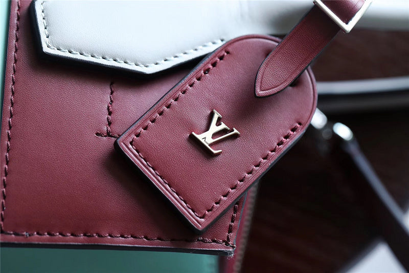 I W Fashion Lu-Vi bags - 8030