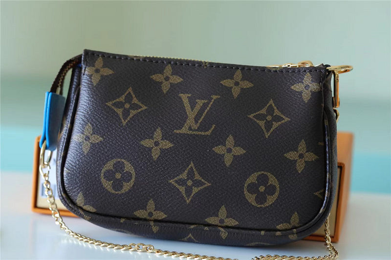I W Fashion Lu-Vi bags - 8834