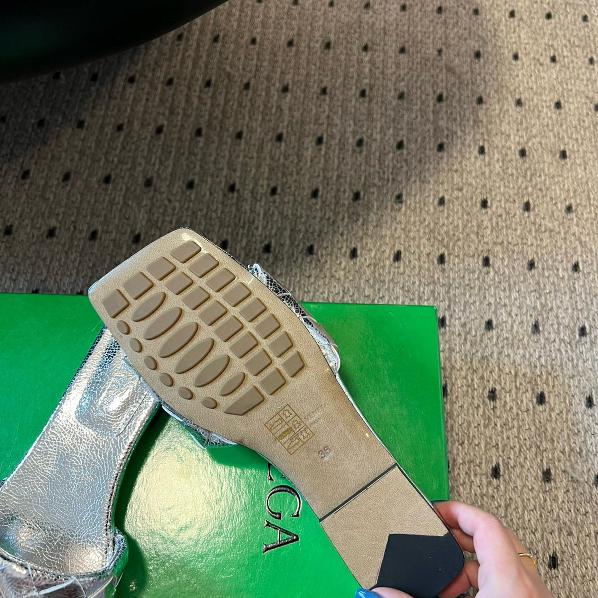 BOTT V SANDALS