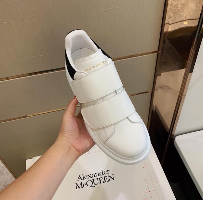 Mila's Edit - AQ Men SHoes - 380