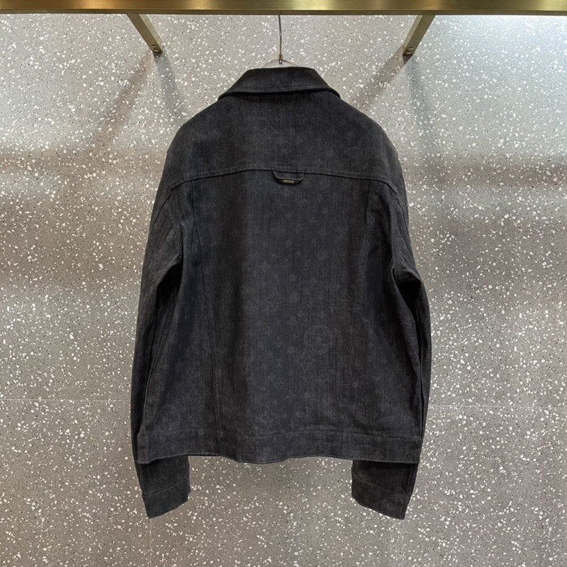 Louis Vuittion Luxury Clothes