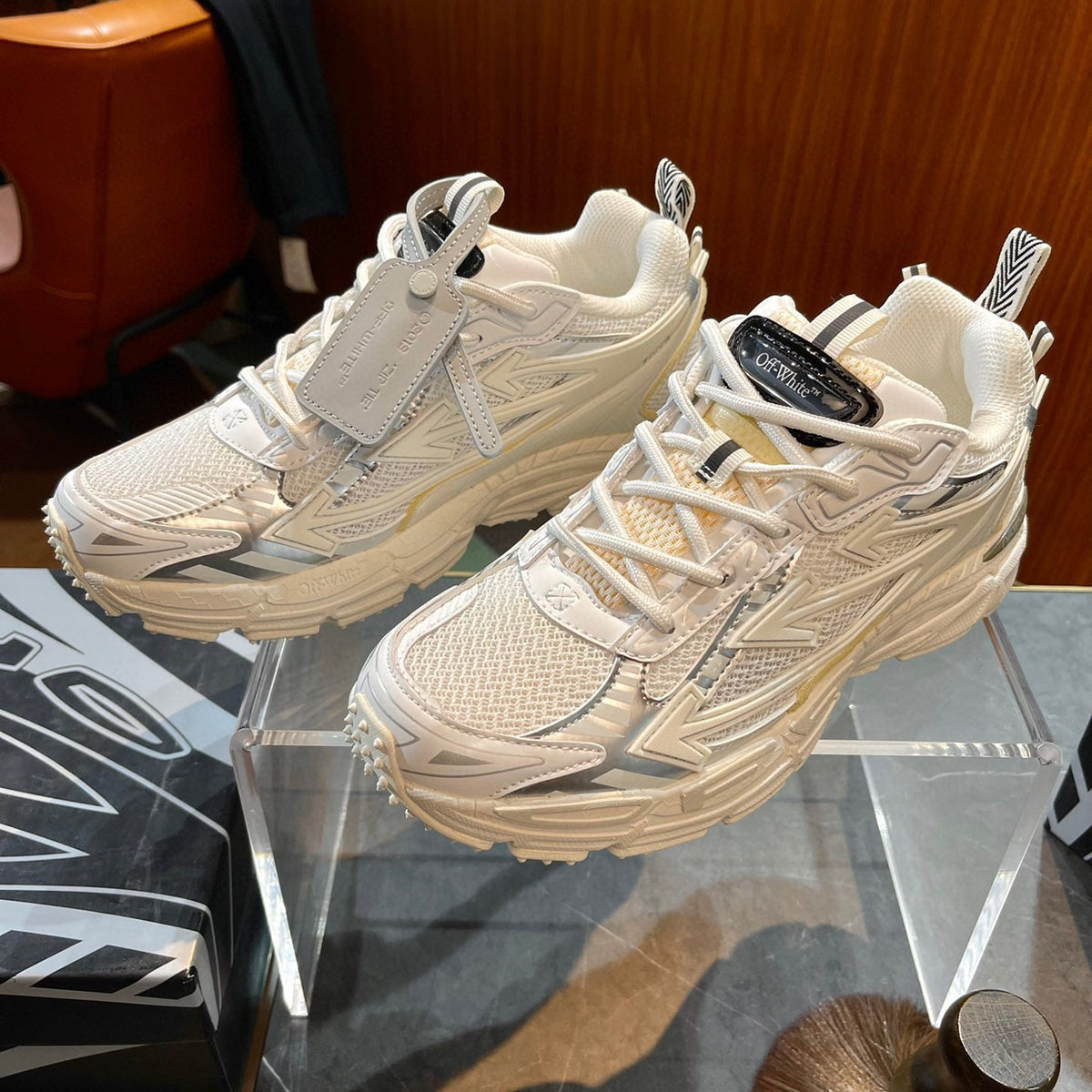 OFF W x VIRGIL ABLOH TRAINERS