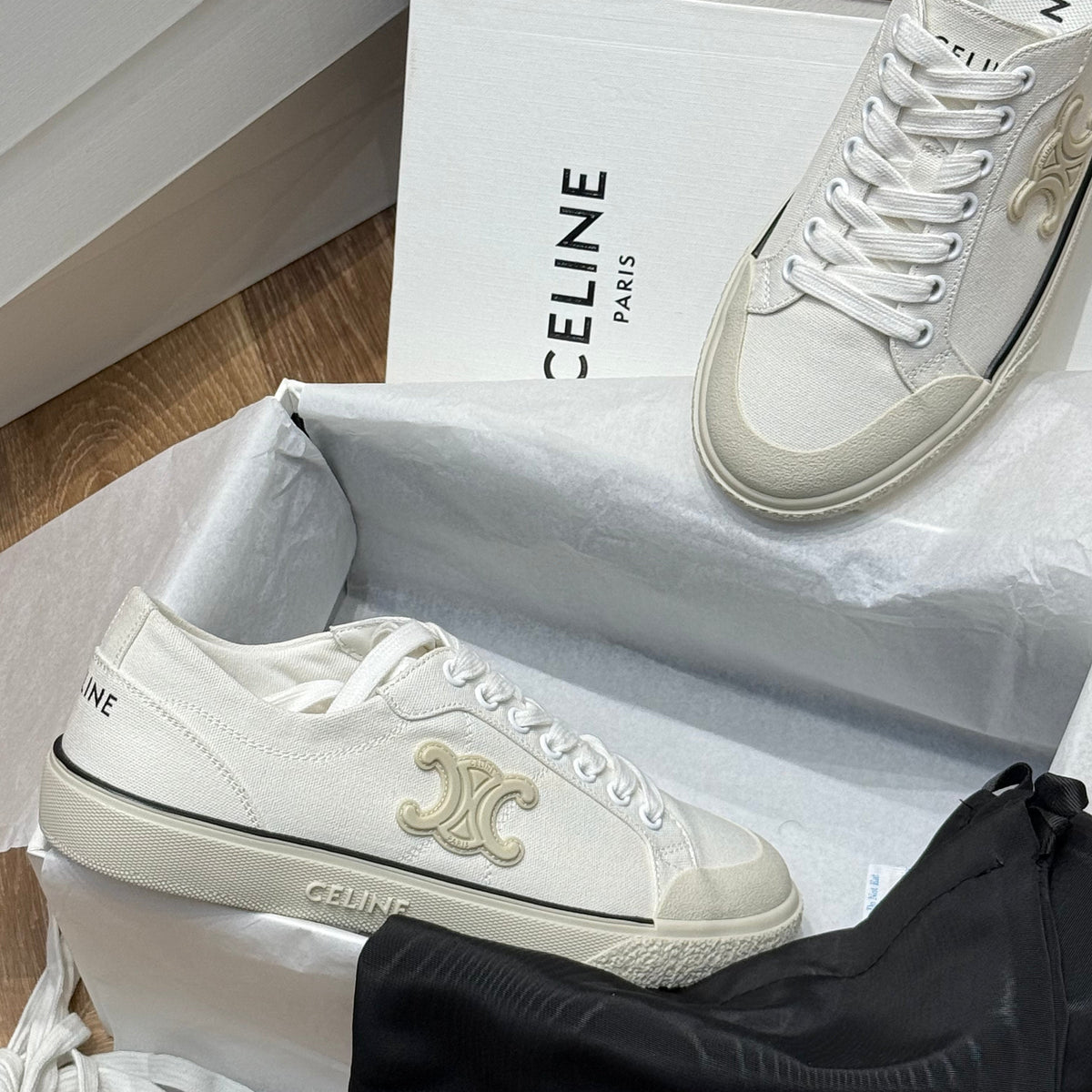 CEL SNEAKERS