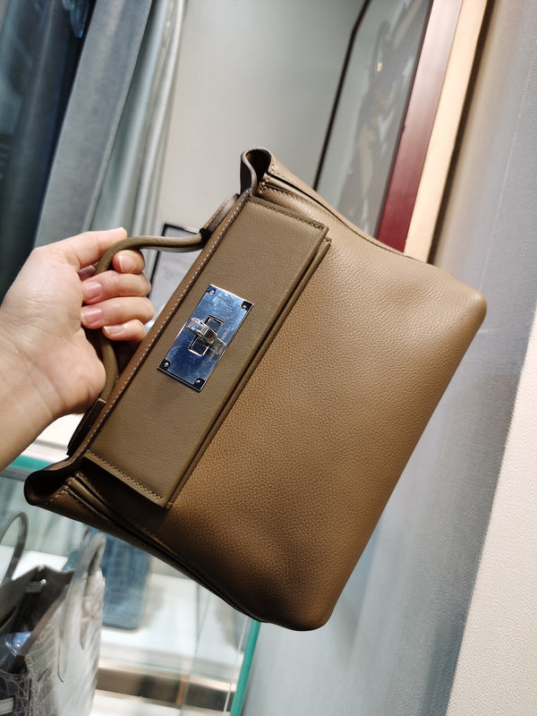 PHA - HMS Bags - 1753