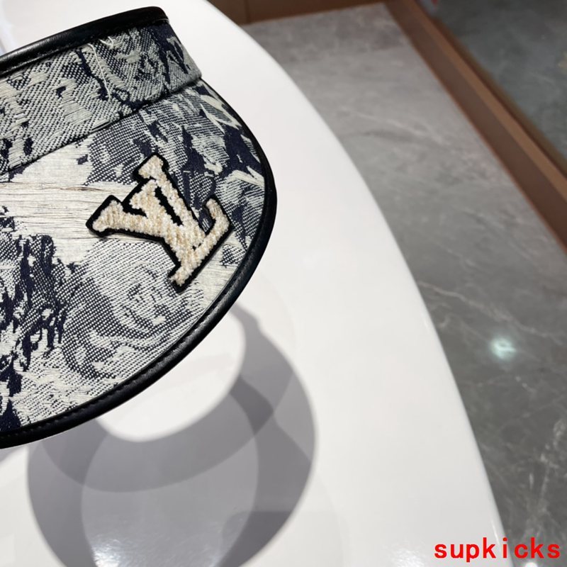 Louis Vuitton Luxury Cap