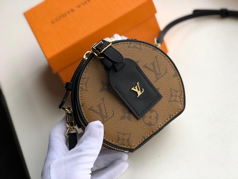 I W Fashion Lu-Vi bags - 17832