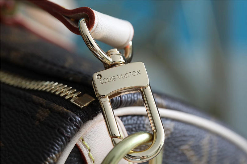 I W Fashion Lu-Vi bags - 8160