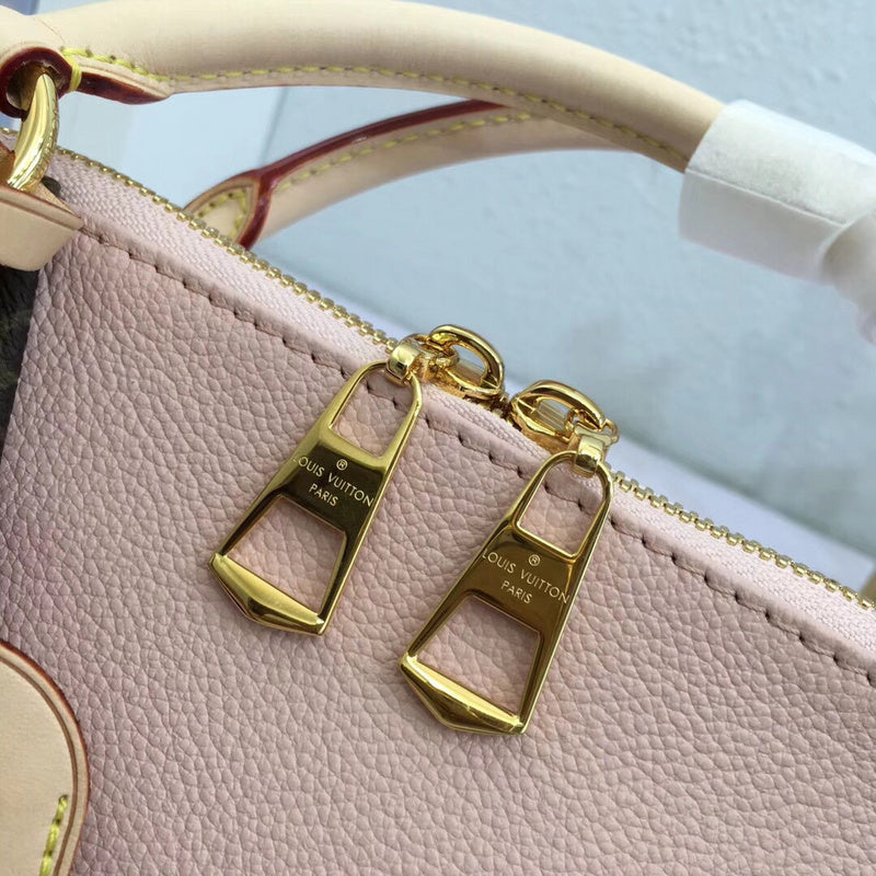LOV2 Bags - Luxurious Bags  904