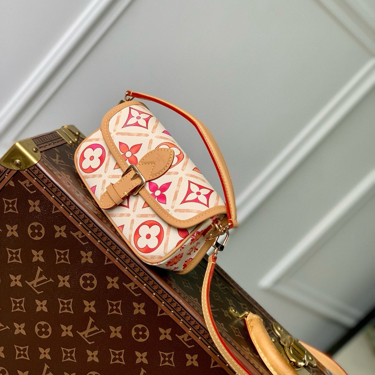 LOU NANO DIANE BAG