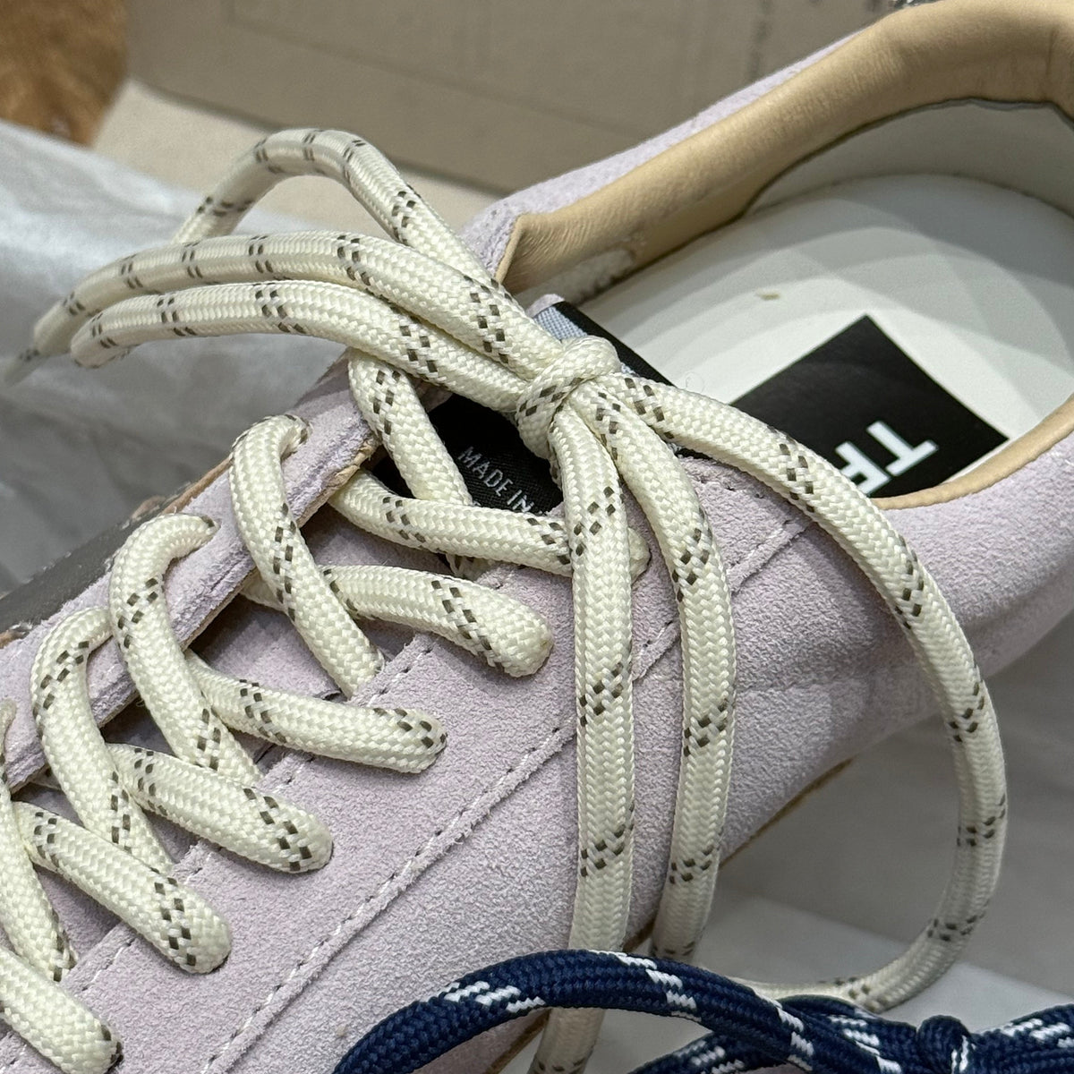 GOLDEN G TRAINERS