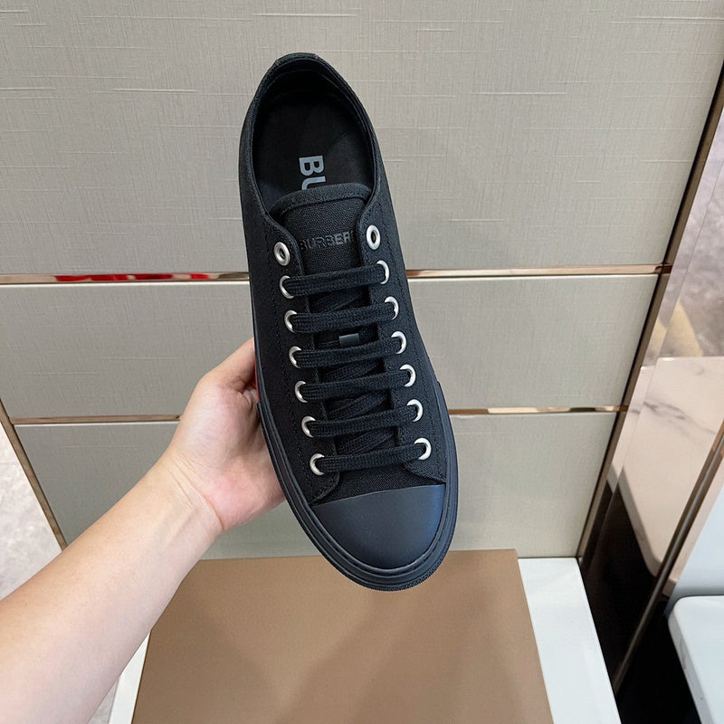 Burberry Luxury Shoes