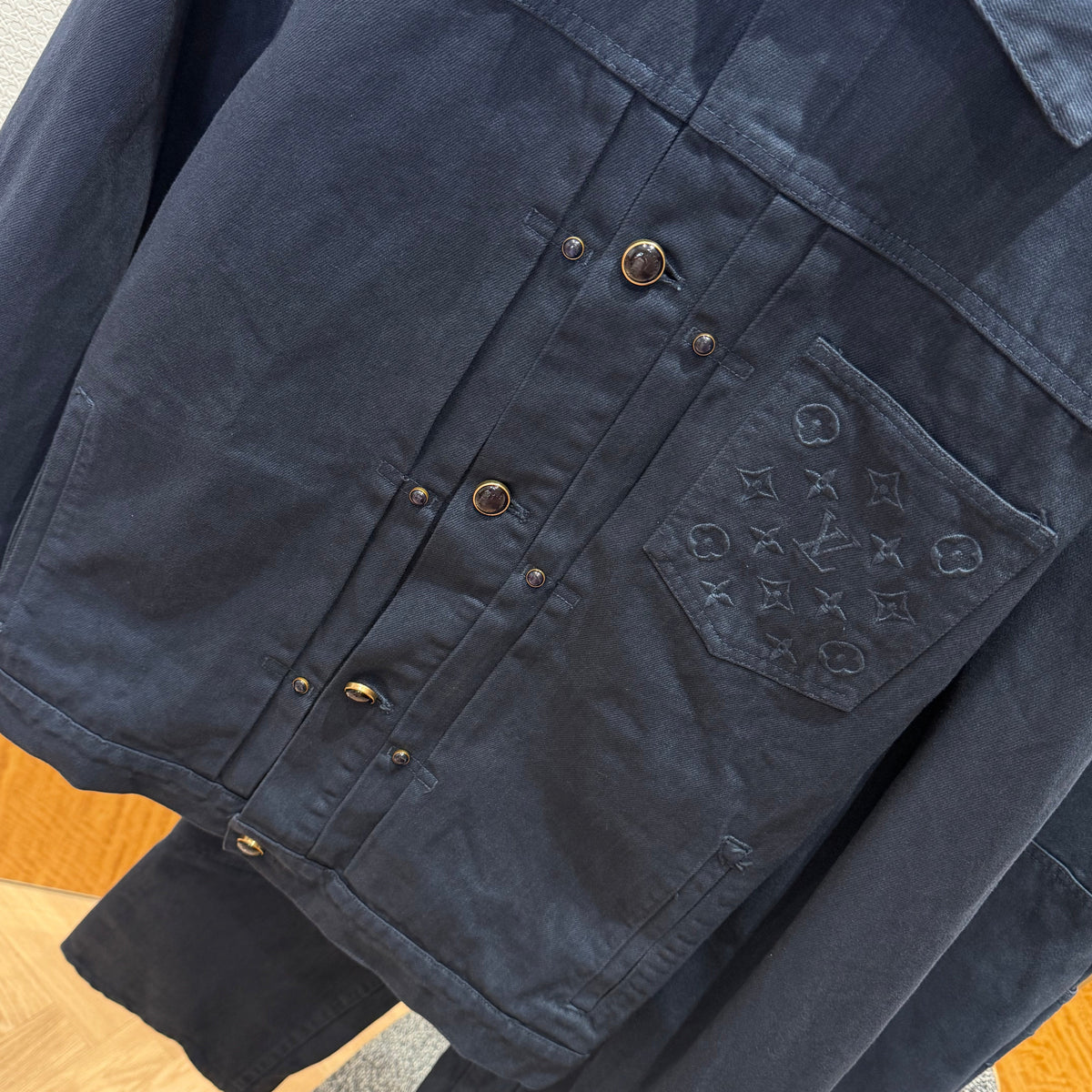 LOU DENIM JACKET
