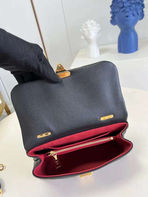 LOV2 Bags - Luxurious Bags  586