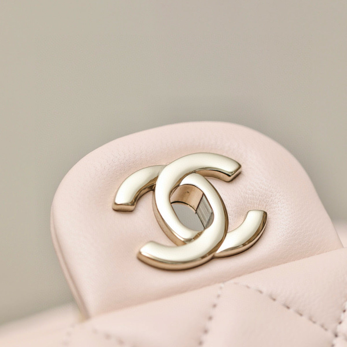 CC CLASSIC FLAP