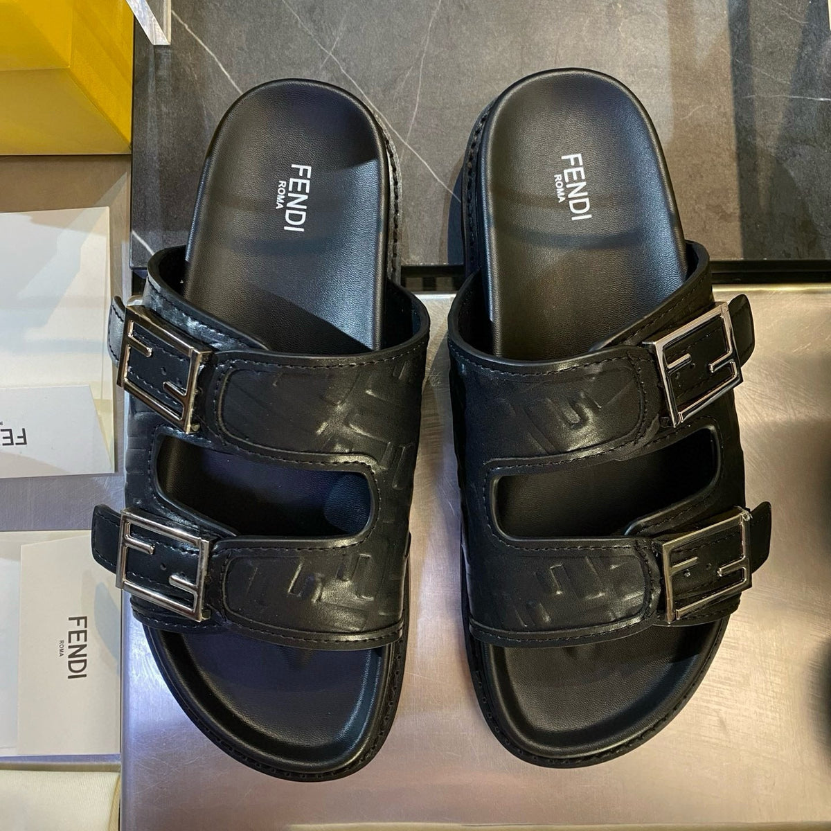FEN SANDALS