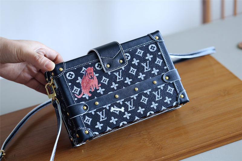 I W Fashion Lu-Vi bags - 8211