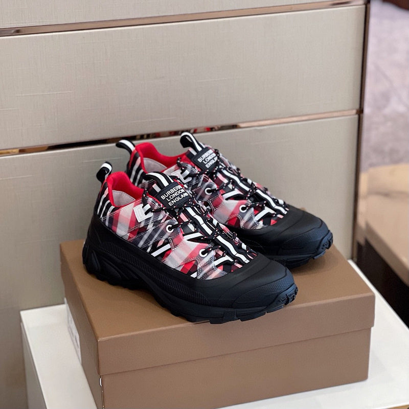 Burberry Luxury Shoes