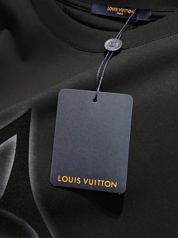 Louis Vuittion Luxury T-Shirt