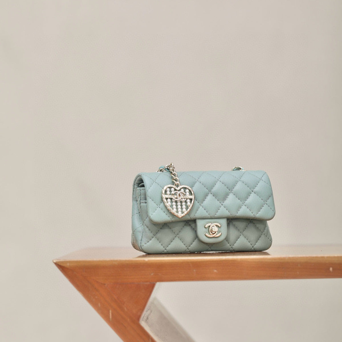 CC 25A MINI CLASSIC FLAP BAG