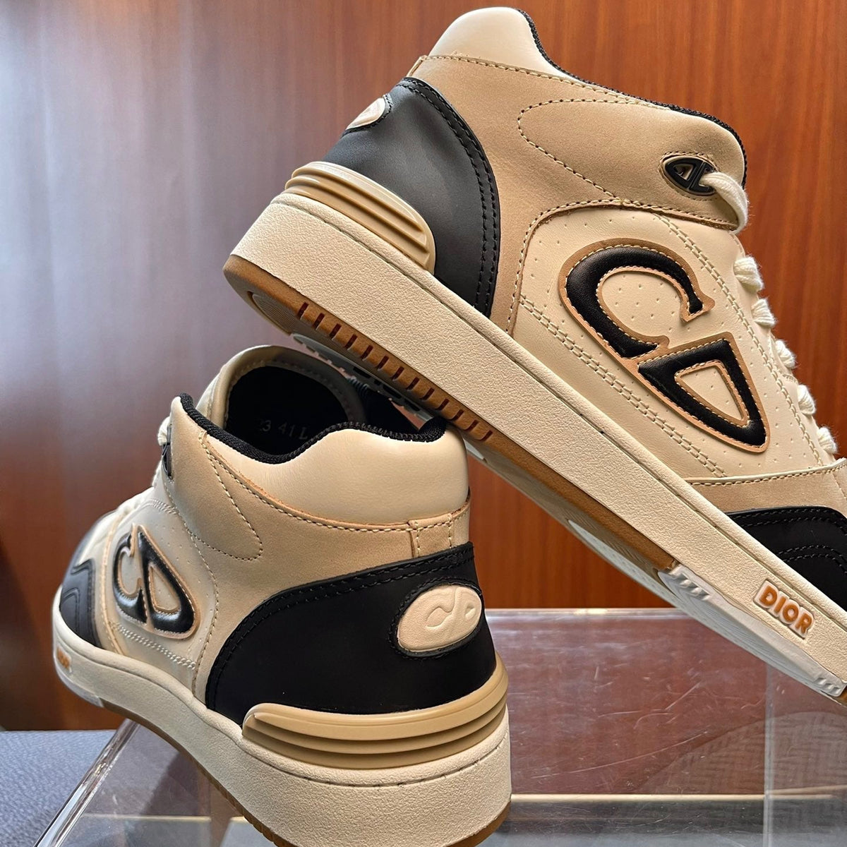 CD B57 SNEAKER
