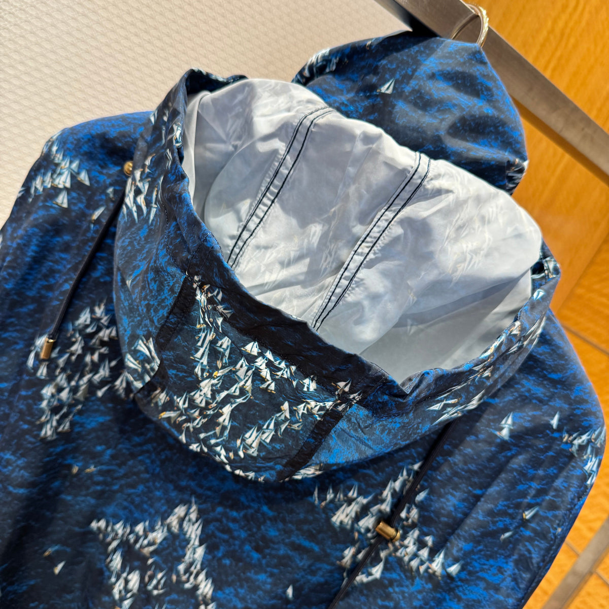 LOU JACKET