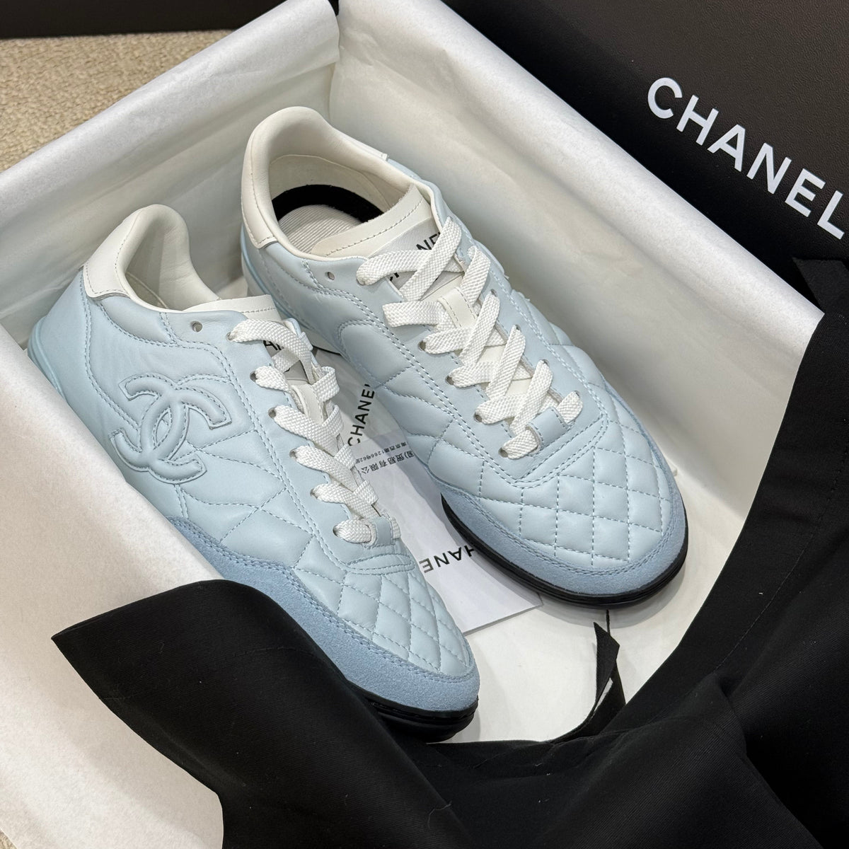 CC SNEAKER