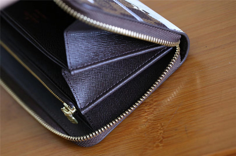 I W Fashion Lu-Vi bags - 9340