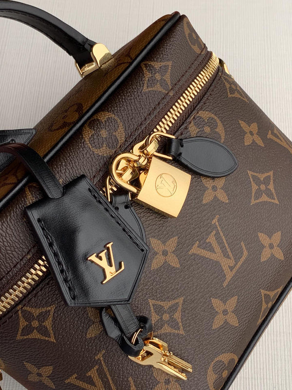 LOV2 Bags - Luxurious Bags  2675
