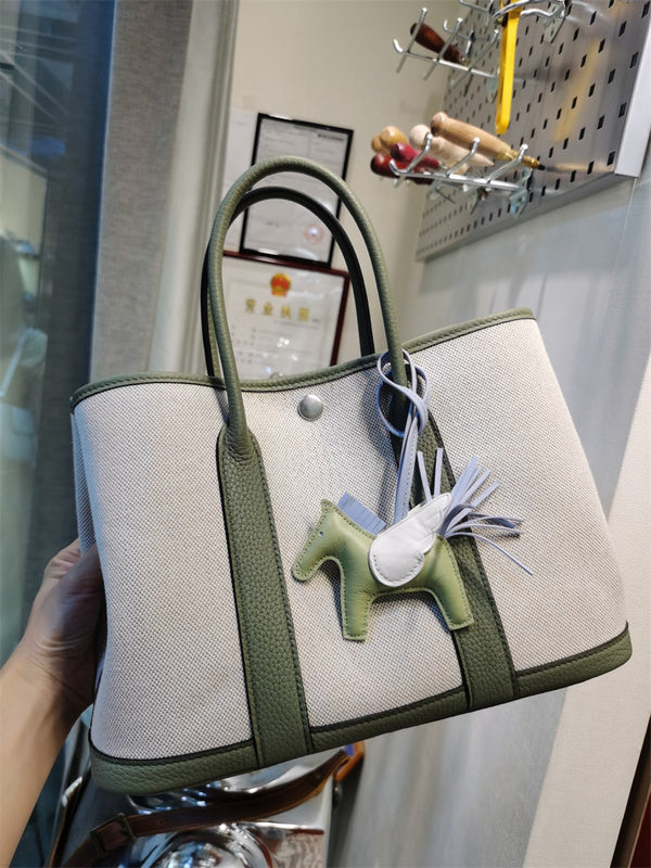 PHA - HMS Bags - 611