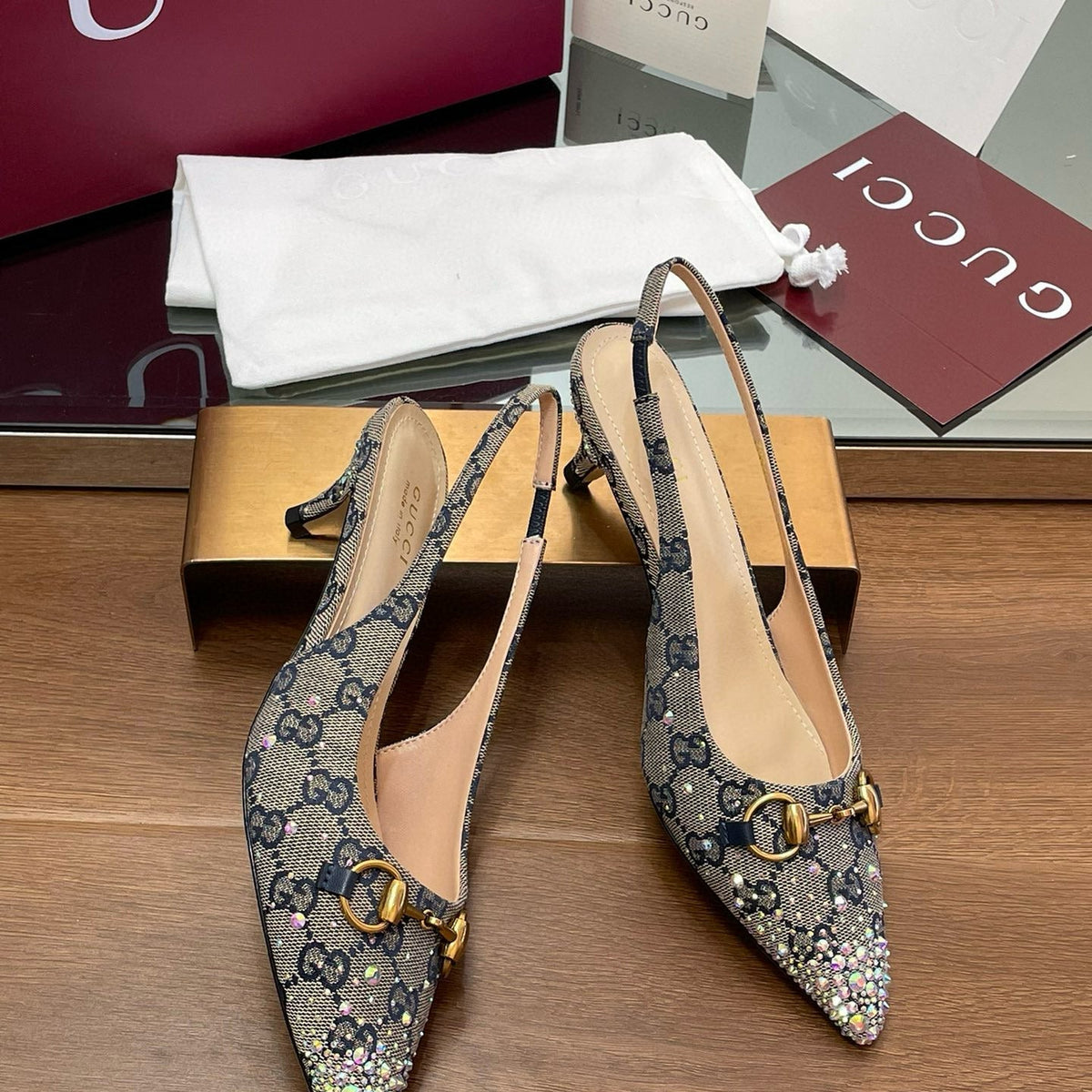 GG HEELS