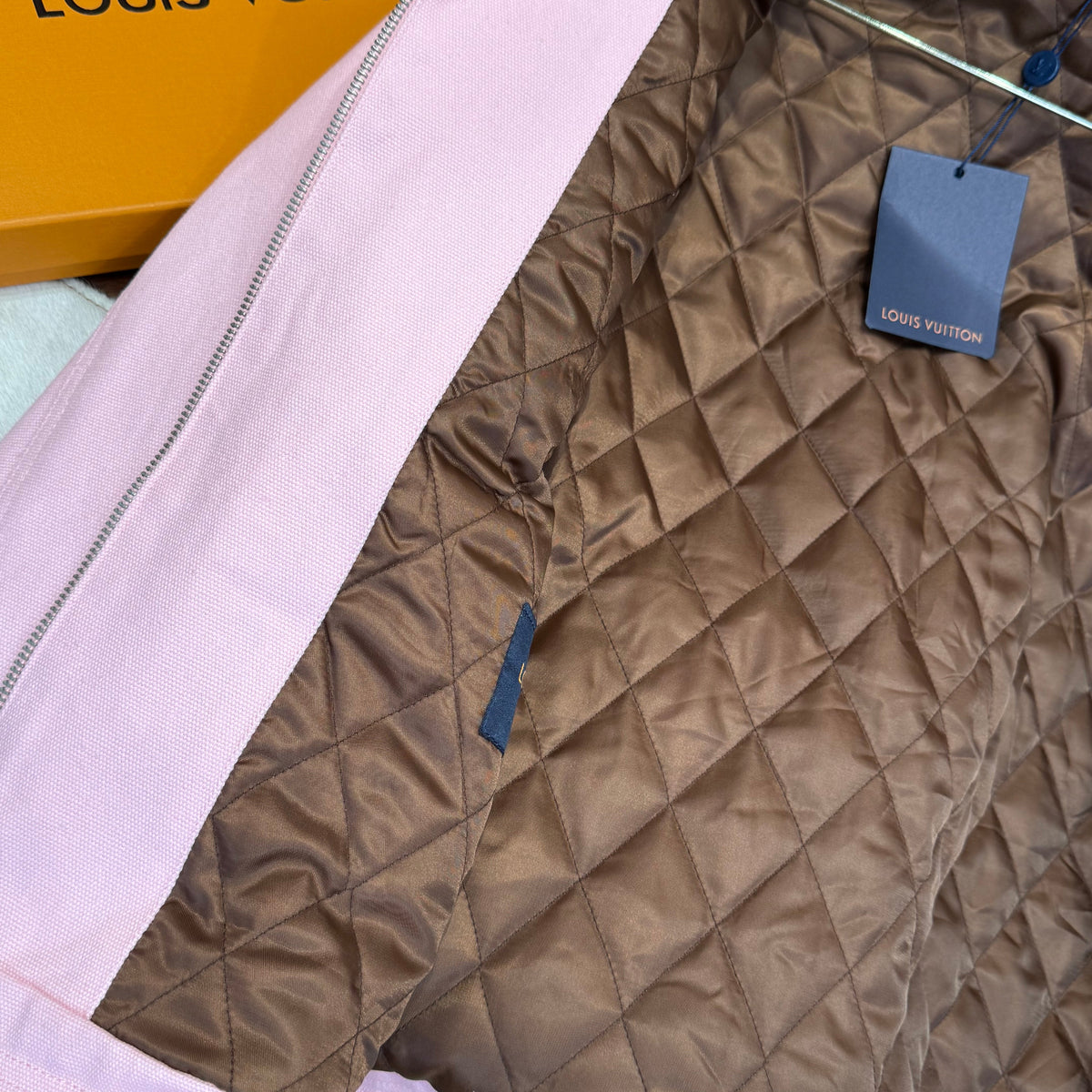 LOU JACKET