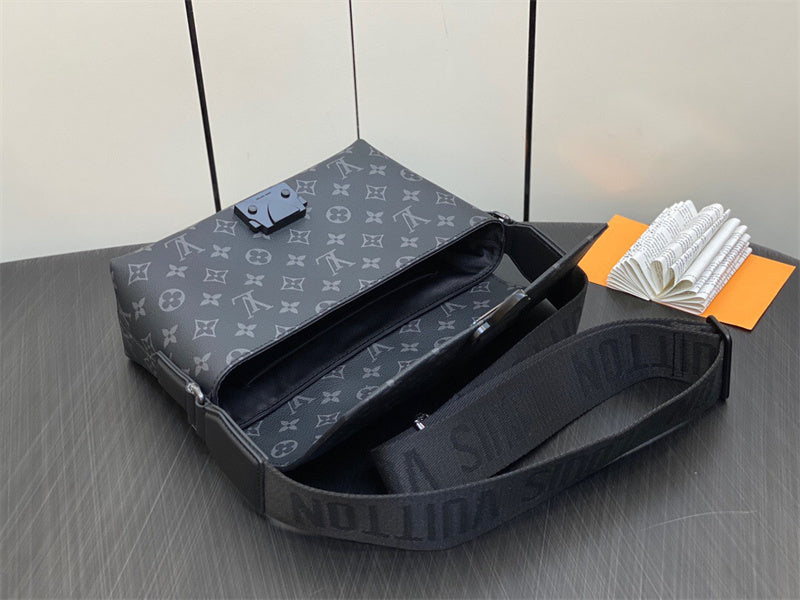 PHA - LOV Bags - 426
