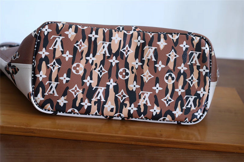 I W Fashion Lu-Vi bags - 8090
