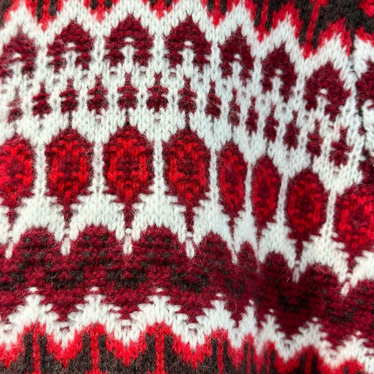LORO P ZIP SWEATER