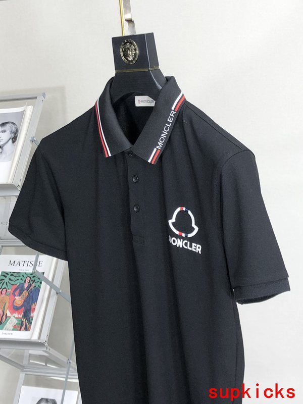 Moncler Luxury Cloth